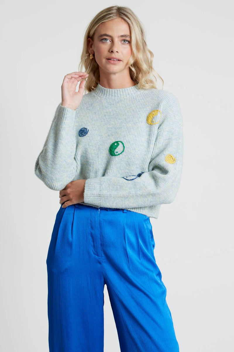 YINA KNITTED JUMPER WITH YIN AND YANG CHUNKY STITCHING